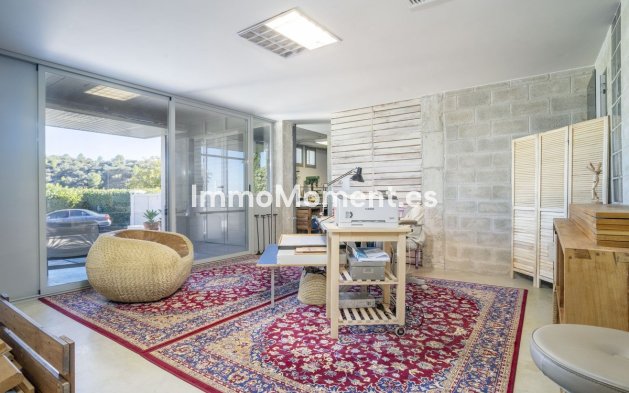 Resale - Villa - Inland  - Monda