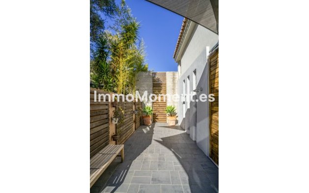 Resale - Villa - Inland  - Monda