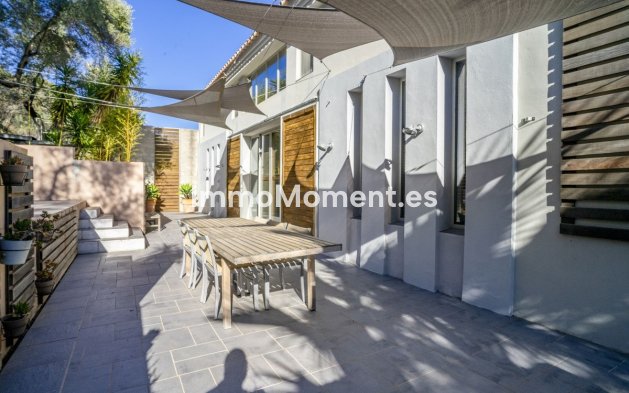 Resale - Villa - Inland  - Monda