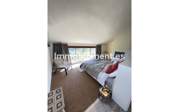 Resale - Villa - Inland  - Monda