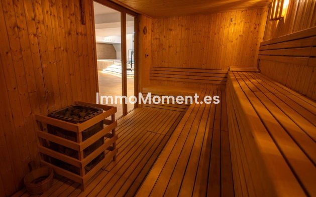 Resale - Apartment - Mijas - Calanova Golf