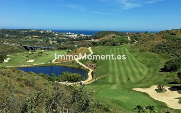 Resale - Apartment - Mijas - Calanova Golf
