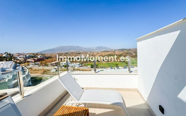 Resale - Apartment - Mijas - Calanova Golf