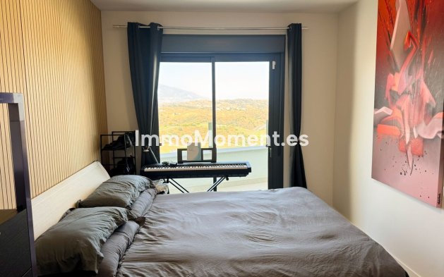Resale - Apartment - Mijas - Calanova Golf