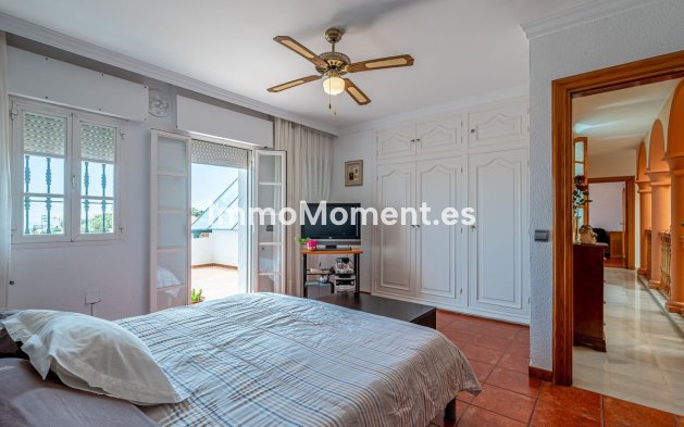 Revente - Villa - Benalmadena - Benalmadena Centro