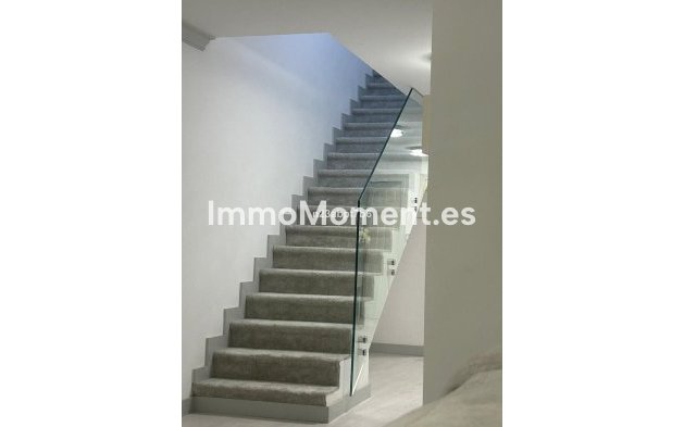 Resale - Apartment - El Paraiso - New Golden Mile
