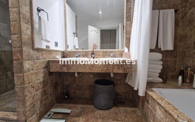 Wiederverkauf - Wohnung - Estepona  - Atalaya