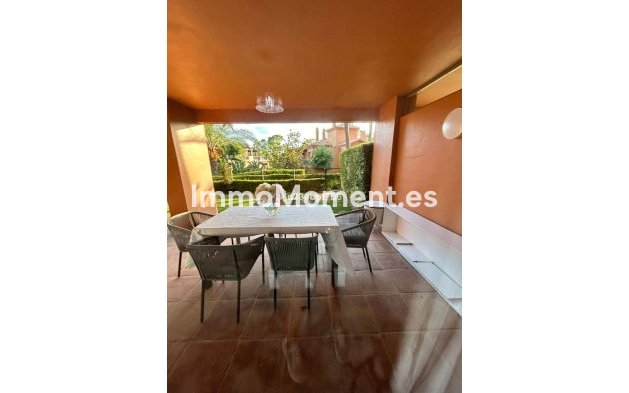 Wiederverkauf - Wohnung - Estepona  - Atalaya