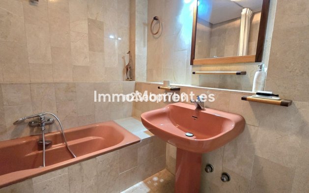 Revente - Appartement - Marbella - Nueva Andalucía