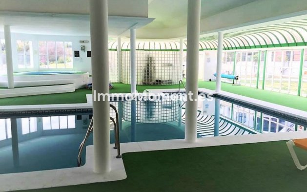 Revente - Appartement - Marbella - Nueva Andalucía