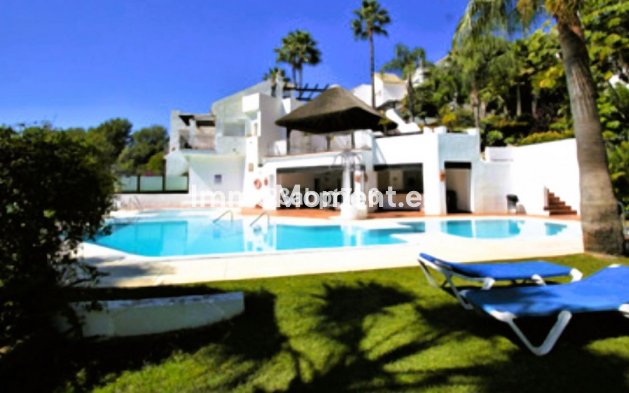 Revente - Maison mitoyenne - Intérieur                       - Istán