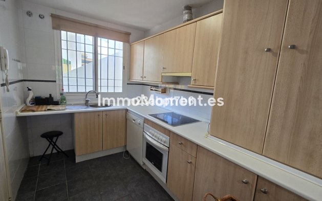 Revente - Appartement - Marbella - Nueva Andalucía