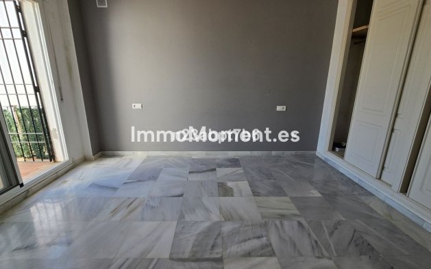 Revente - Appartement - Marbella - Nueva Andalucía