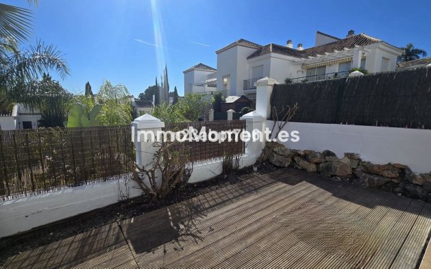 Revente - Appartement - Marbella - Nueva Andalucía