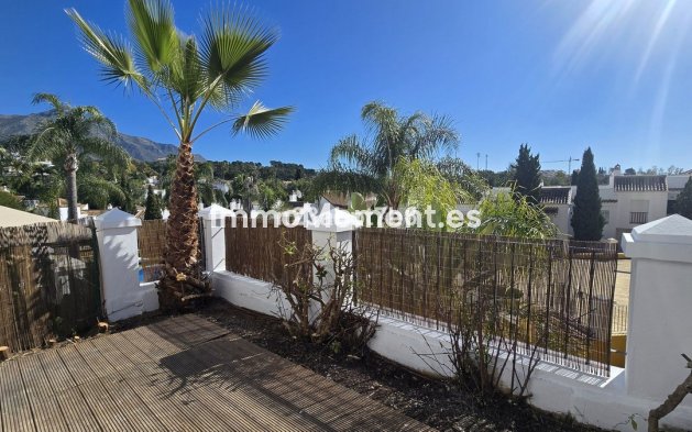 Revente - Appartement - Marbella - Nueva Andalucía