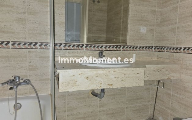 Revente - Appartement - Marbella - Nueva Andalucía