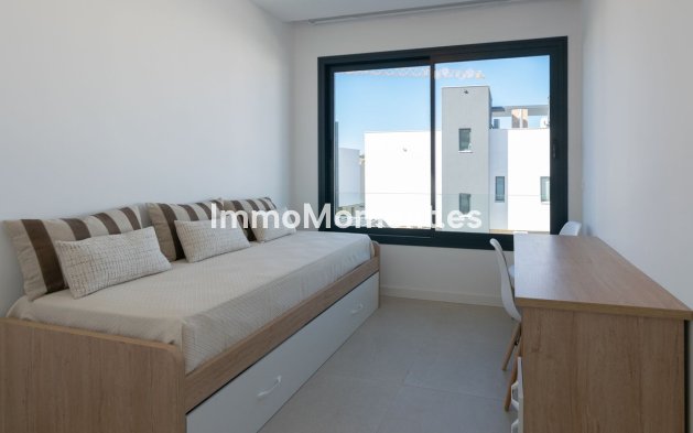 Wiederverkauf - Villa - Estepona  - Atalaya