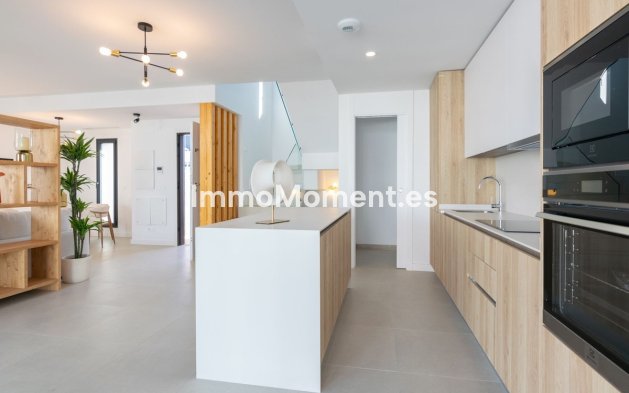 Wiederverkauf - Villa - Estepona  - Atalaya