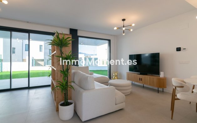 Wiederverkauf - Villa - Estepona  - Atalaya