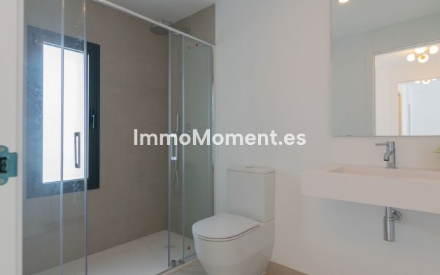 Wiederverkauf - Villa - Estepona  - Atalaya