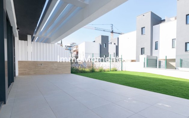 Wiederverkauf - Villa - Estepona  - Atalaya