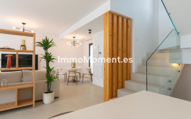 Wiederverkauf - Villa - Estepona  - Atalaya