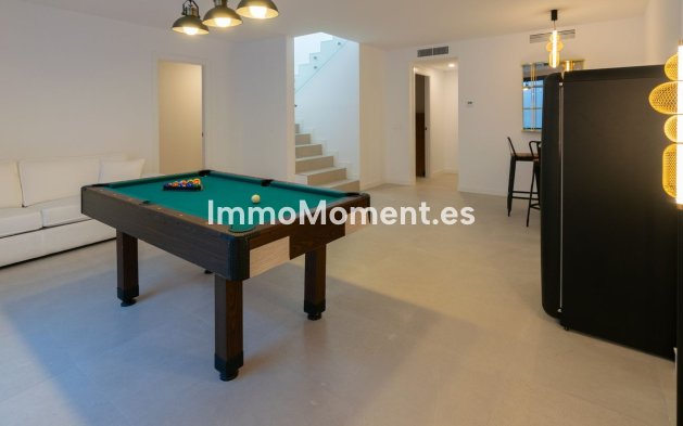 Wiederverkauf - Villa - Estepona  - Atalaya