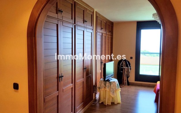 Reventa - Villa - Estepona  - Estepona Centro