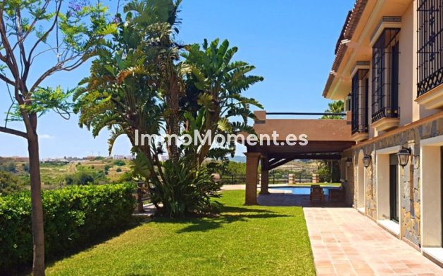 Reventa - Villa - Estepona  - Estepona Centro