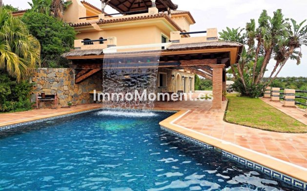 Reventa - Villa - Estepona  - Estepona Centro