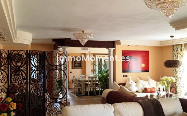 Reventa - Villa - Estepona  - Estepona Centro