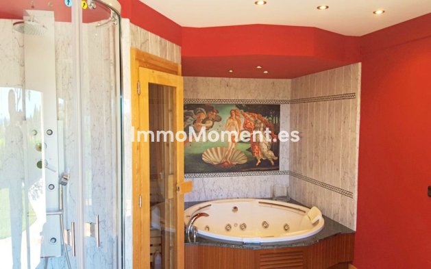 Reventa - Villa - Estepona  - Estepona Centro