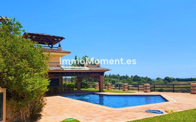 Reventa - Villa - Estepona  - Estepona Centro