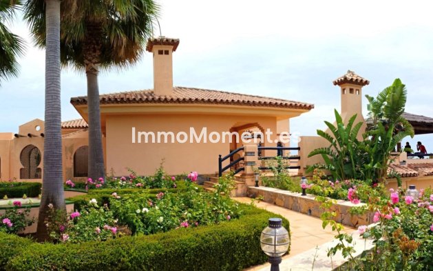 Reventa - Villa - Estepona  - Estepona Centro