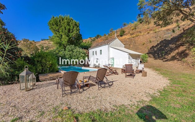 Revente - Maison de campagne - Intérieur                       - Coín