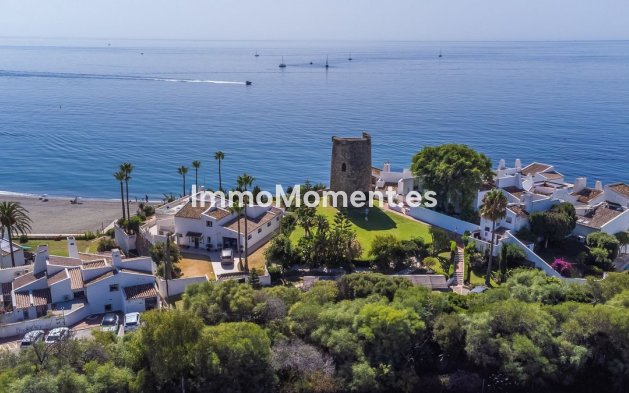 Neubau - Villa - Estepona  - Estepona Centro