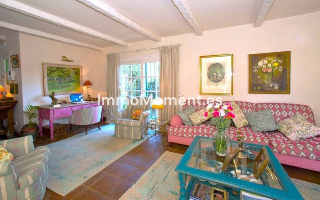 Wiederverkauf - Landhaus - Estepona  - Estepona Centro