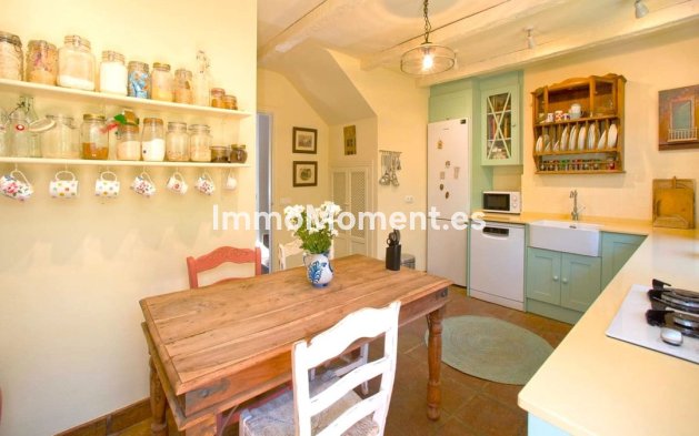 Wiederverkauf - Landhaus - Estepona  - Estepona Centro