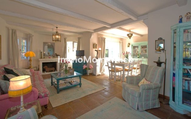 Wiederverkauf - Landhaus - Estepona  - Estepona Centro