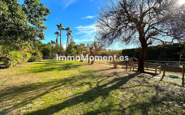 Wiederverkauf - Landhaus - Estepona  - Estepona Centro