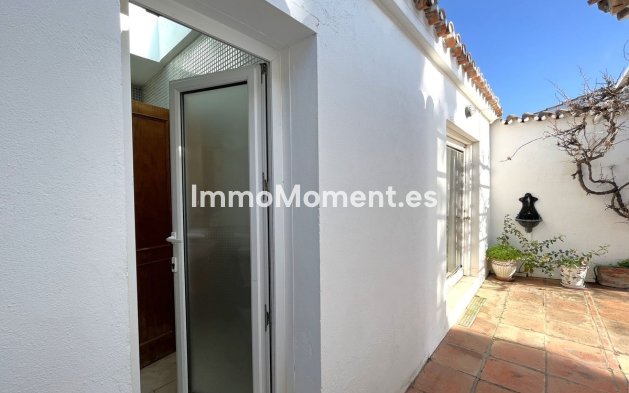 Revente - Villa - Estepona  - Estepona Centro