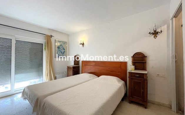 Revente - Villa - Estepona  - Estepona Centro