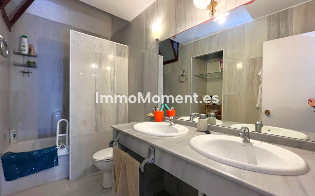 Revente - Villa - Estepona  - Estepona Centro