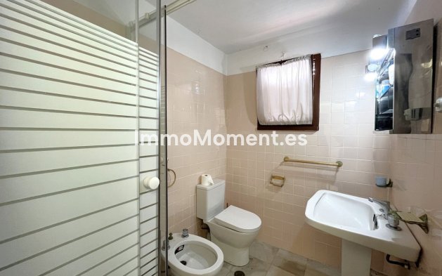 Revente - Villa - Estepona  - Estepona Centro