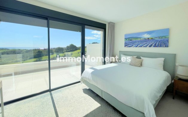 Revente - Appartement - Estepona  - Estepona Centro