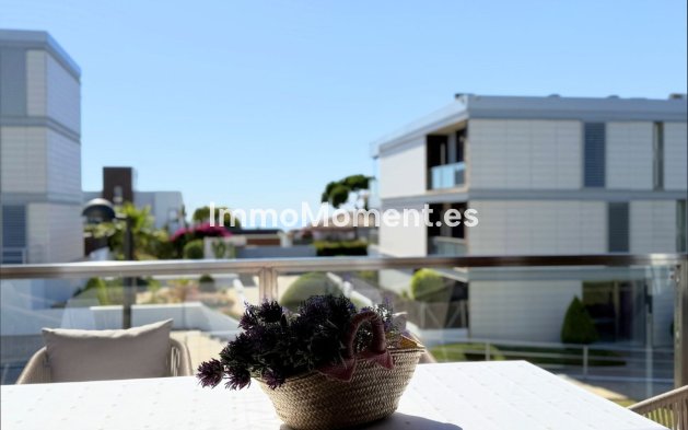 Revente - Appartement - Manilva - La Duquesa