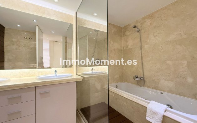 Revente - Appartement - Manilva - La Duquesa