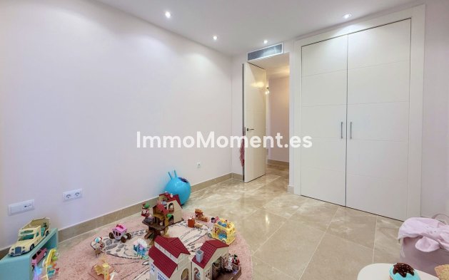 Revente - Appartement - Manilva - La Duquesa