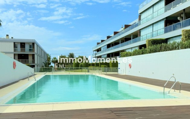 Revente - Appartement - Manilva - La Duquesa