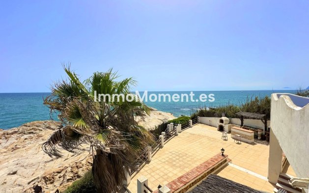 Wiederverkauf - Villa - Manilva - Manilva Centro